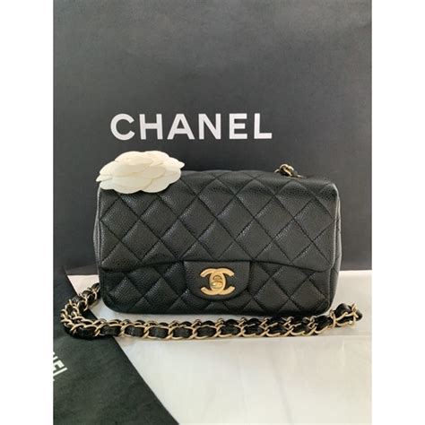 chanel mini 8 caviar red